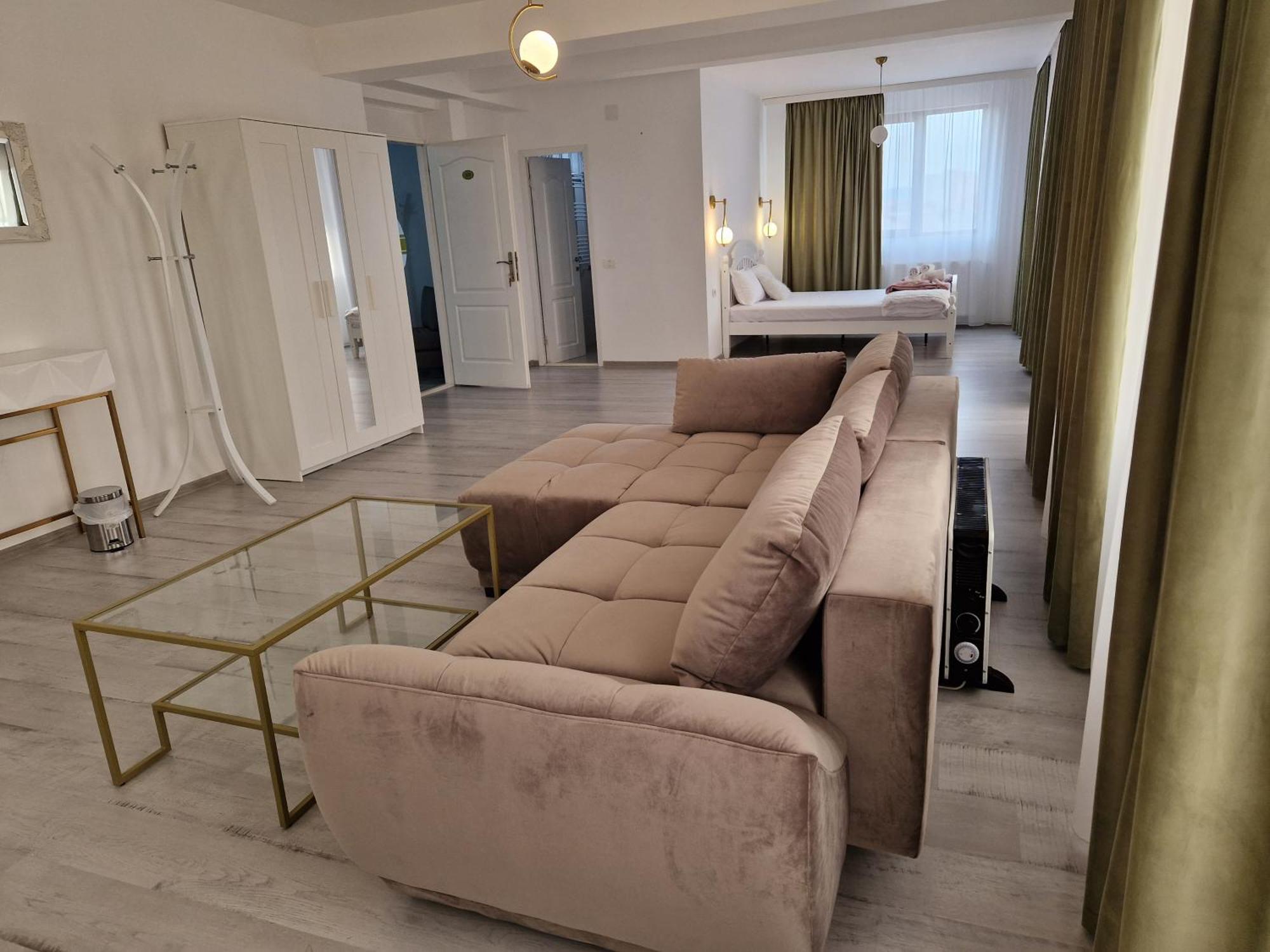 Caprice Deluxe Accomodation Drobeta Turnu Severin Exterior foto